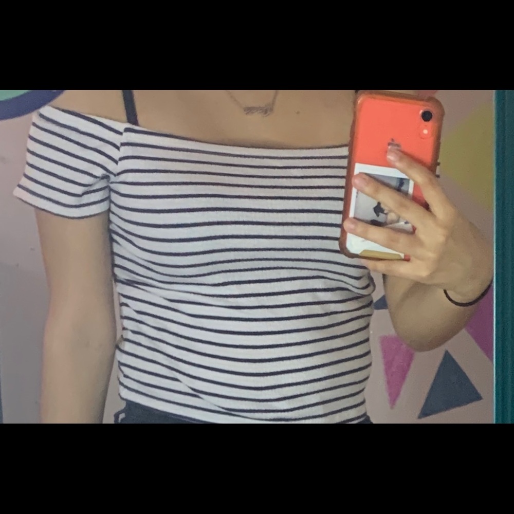 Cropped stripped off the shoulder top